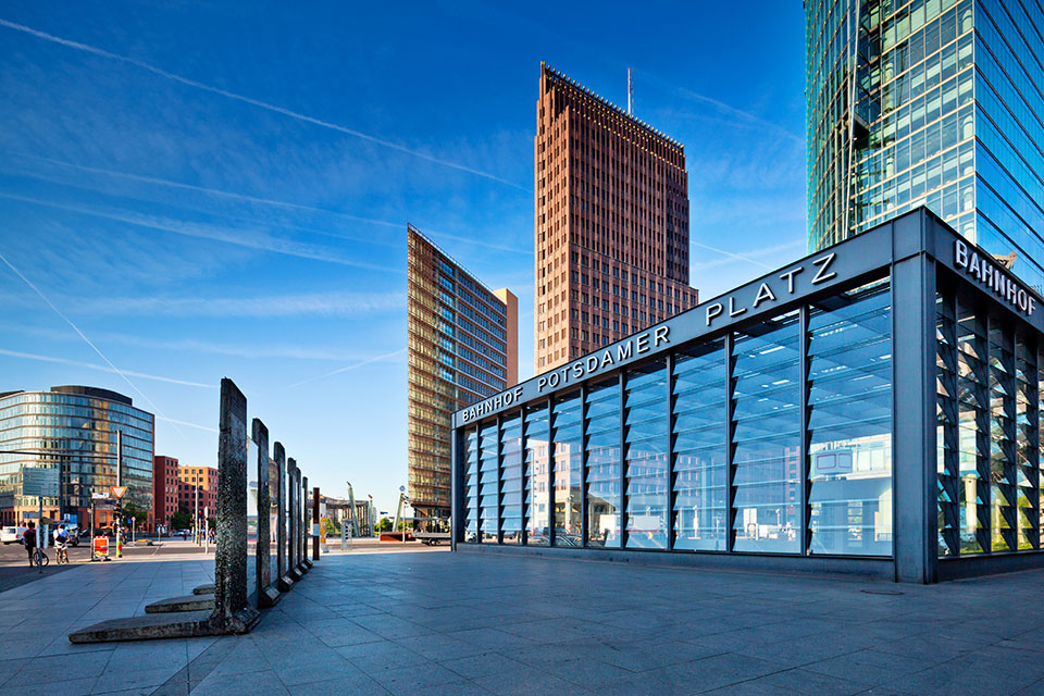 Berlin Potsdamer Platz: Gebäudereinigung der Hauptstadt